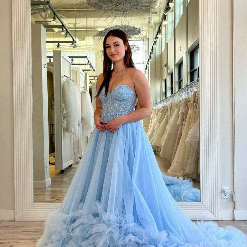 
                      
                        Sweetheart White Appliques Ruffle Tiered Long Dress
                      
                    