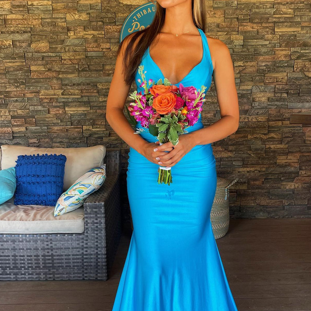 
                      
                        V-neck Aqua Open Back Ruched Mermaid Long Dress
                      
                    