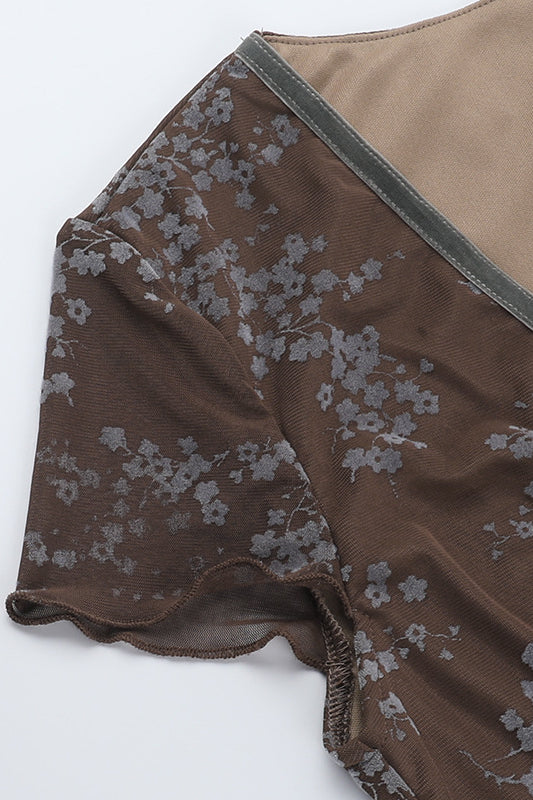 
                      
                        V-neck Brown Floral Print Short Dress with Bow
                      
                    