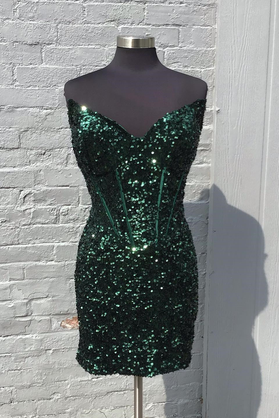 Strapless Red Sequin Bodycon Short Dress PollyBoutique Strapless Red Sequin Bodycon Short Dress PollyBoutique