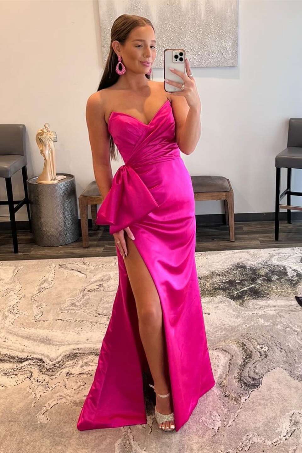 V-neck Fuchsia Ruched Mermaid Long Dress with Slit