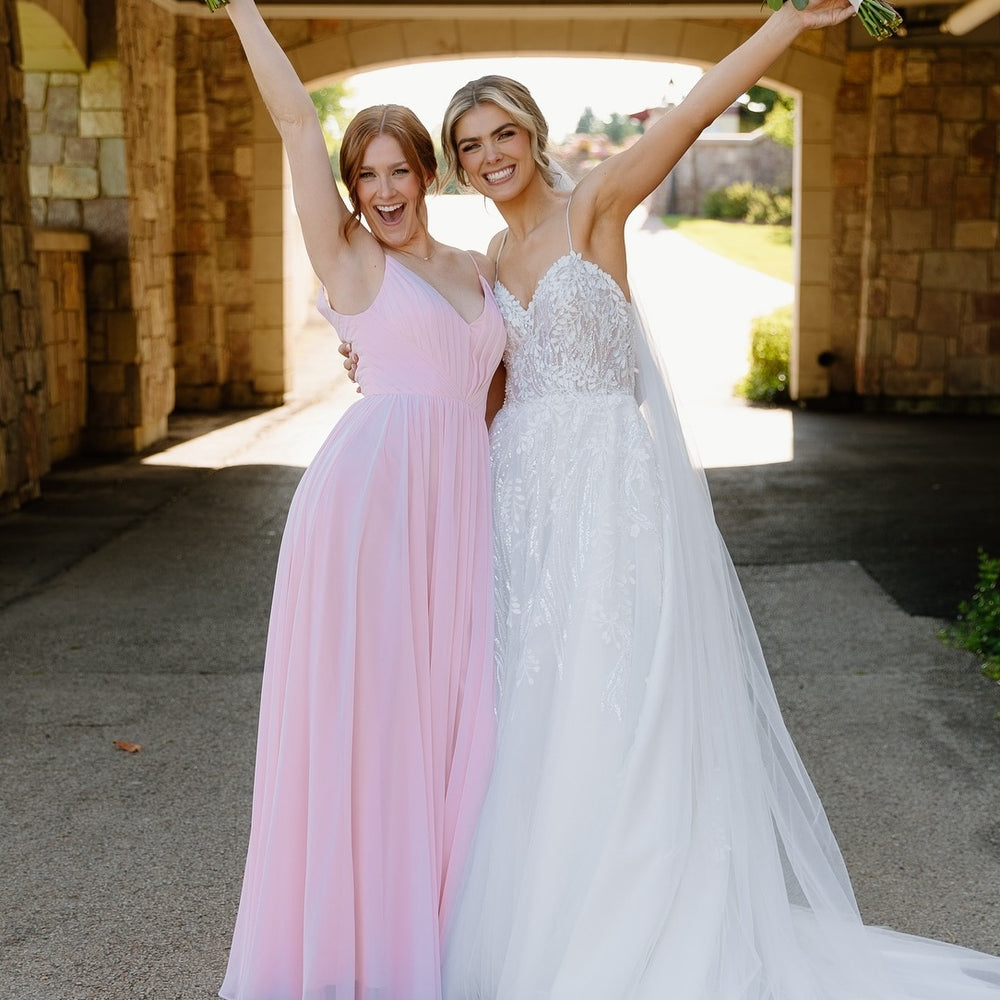 
                      
                        V-neck Light Pink Pleated A-line Bridesmaid Dress
                      
                    