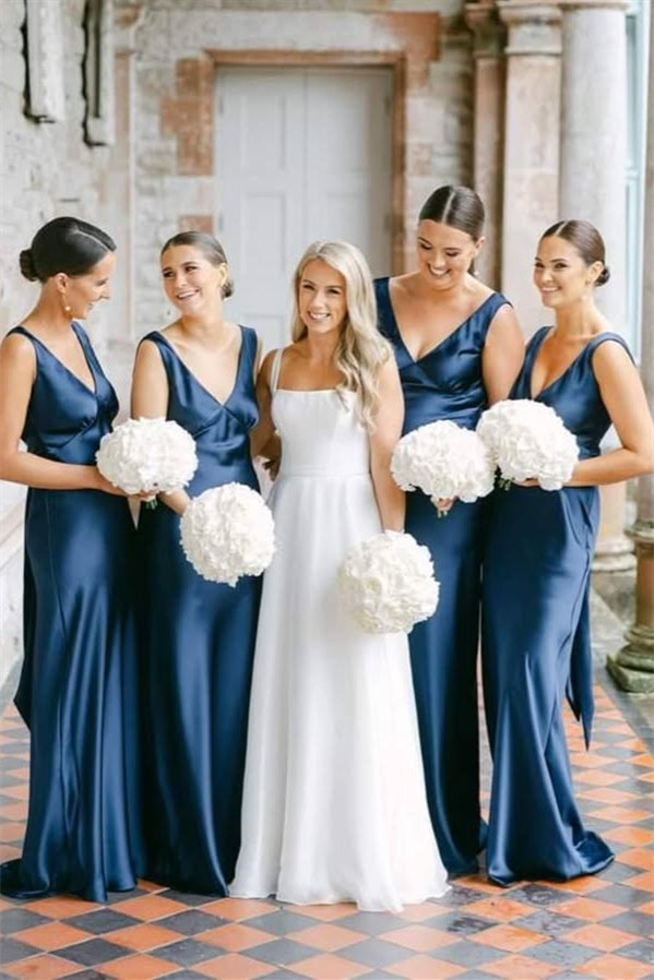 
                      
                        V-neck Navy Blue Satin Bridesmaid Dress
                      
                    