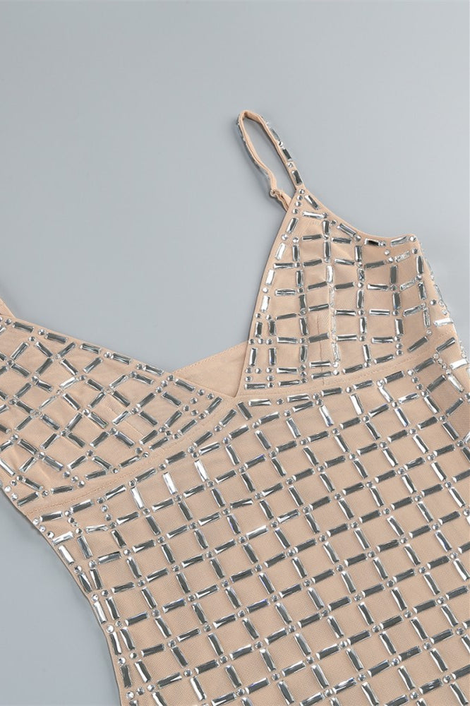 
                      
                        V-neck Nude Hot Drill Bodycon Short Dress
                      
                    
