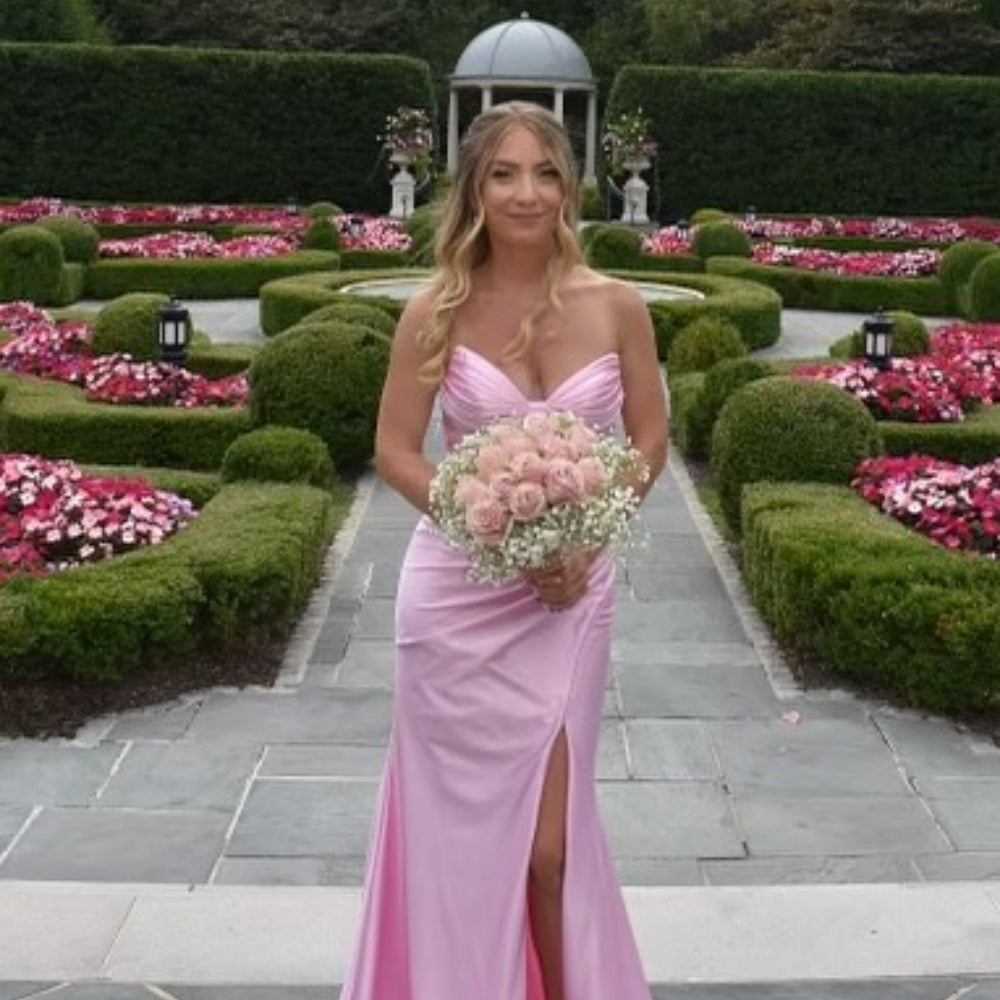 
                      
                        V-neck Pink Pleated Mermaid Long Dress with Slit
                      
                    