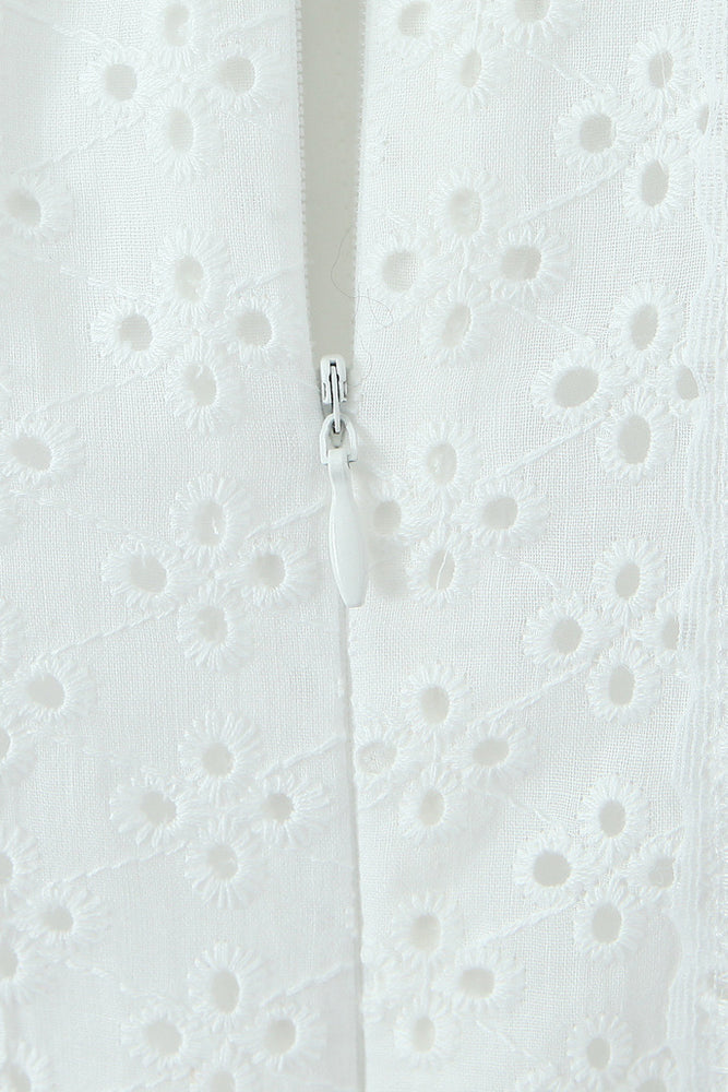 
                      
                        V-neck White Tie Front Lace Embroidery Short Dress
                      
                    