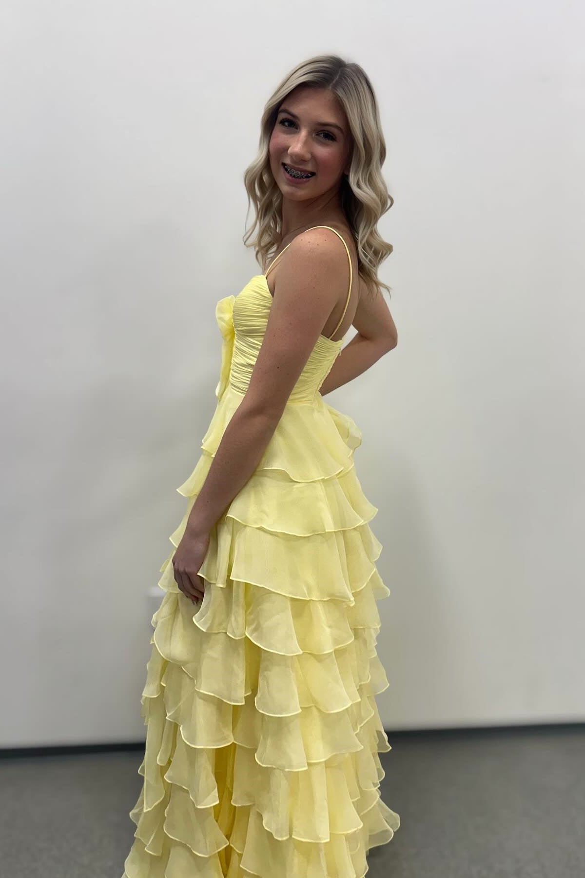 V-neck Green Pleated Tiered Long Dress with Bow