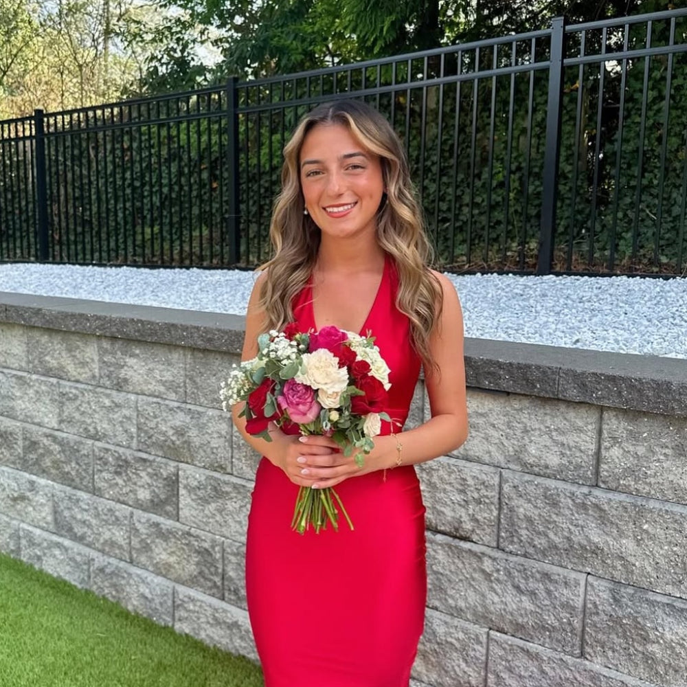 
                      
                        Plunge Neck Pink Open Back Mermaid Long Dress
                      
                    