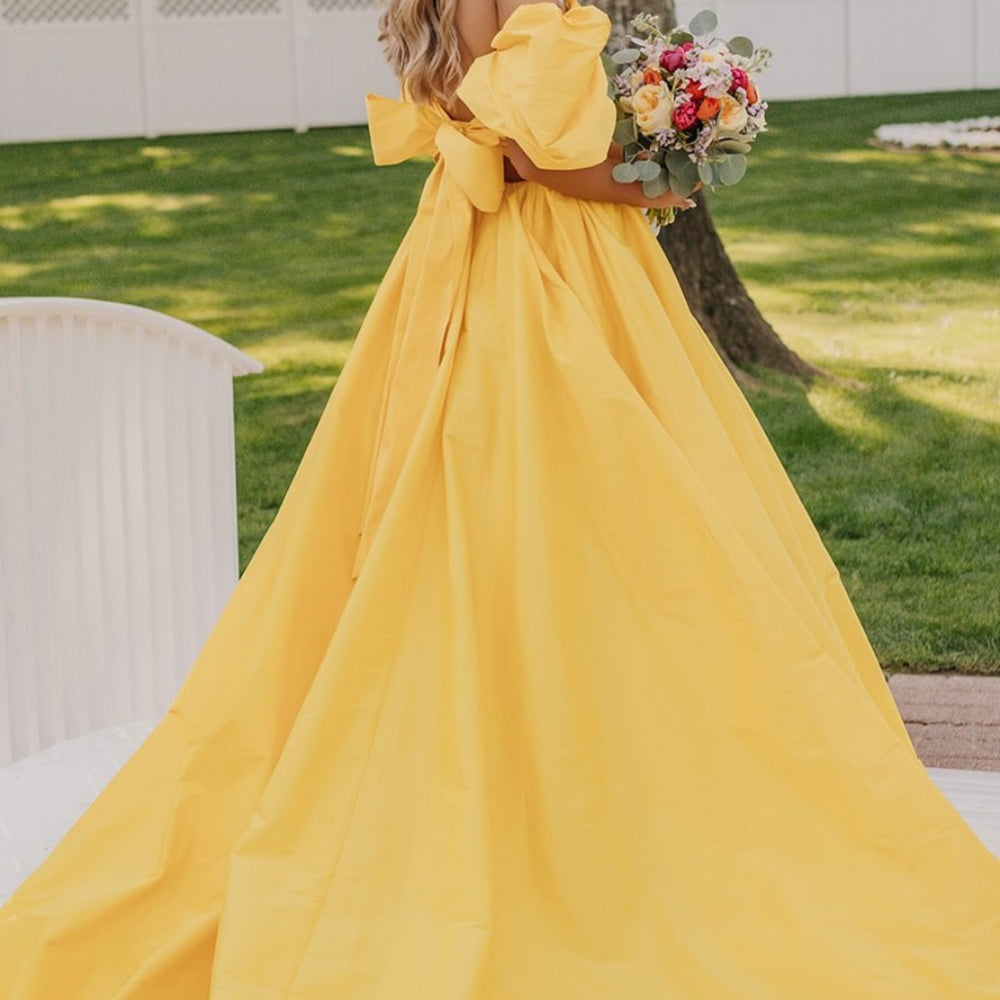 
                      
                        Two Pieces Green Back Tie A-line Long Dress
                      
                    