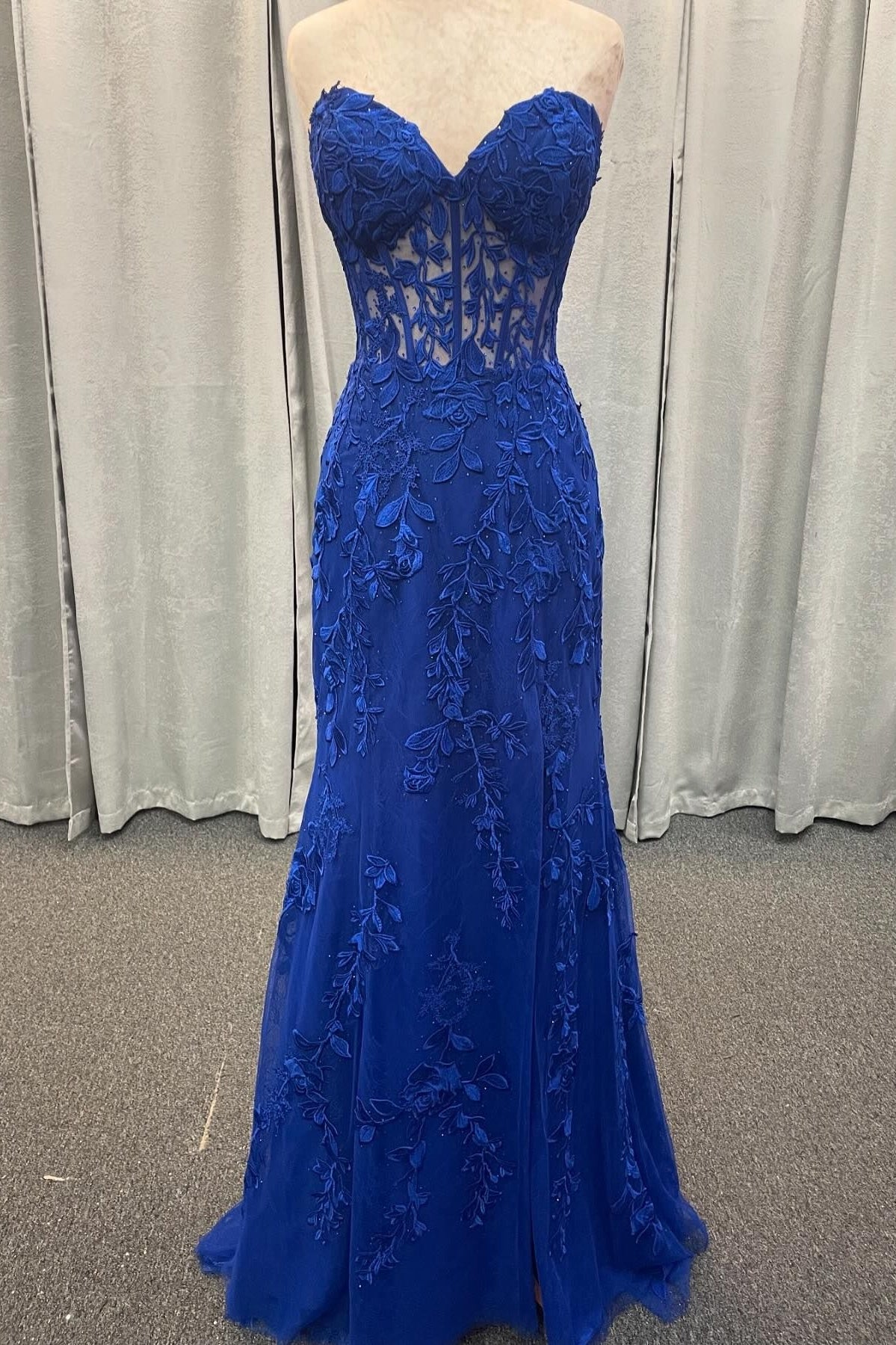 Strapless Yellow Lace Appliques Long Prom Dress