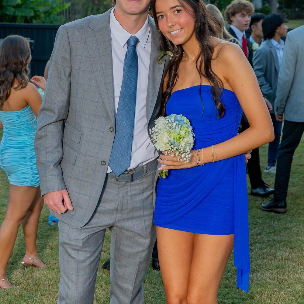 
                      
                        Strapless Blue Ruched Sheath Short Dress
                      
                    