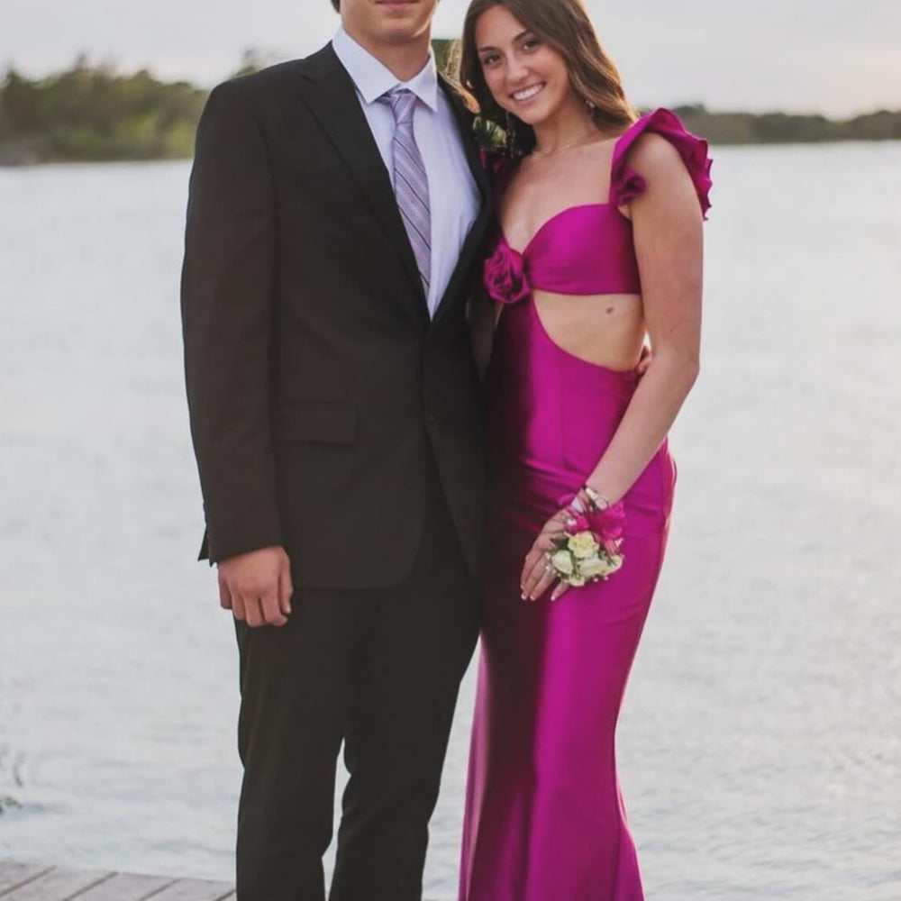 
                      
                        Ruffle Straps Yellow Cutout Long Dress with Rosette
                      
                    